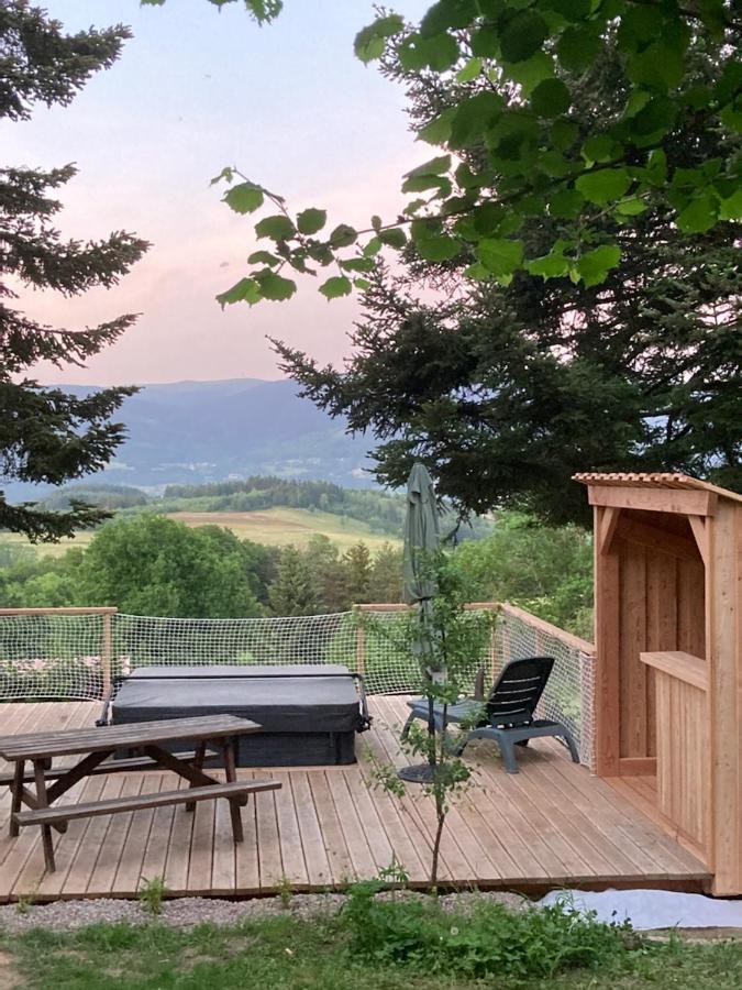 Bed and Breakfast L'Embellie Bertignat Esterno foto