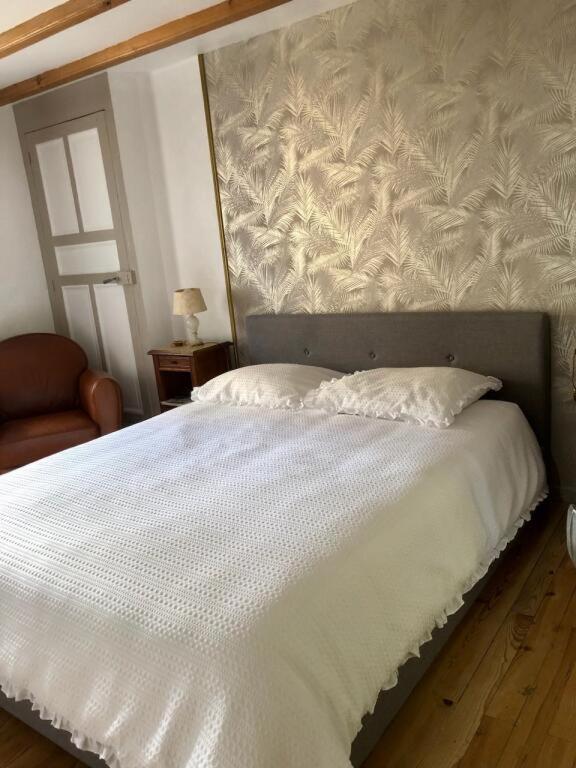 Bed and Breakfast L'Embellie Bertignat Esterno foto